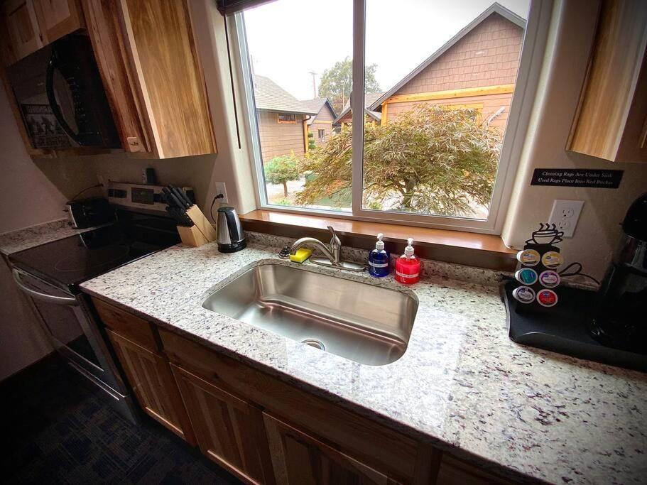 Bear Mountain - Suite 7 Grants Pass Exterior photo