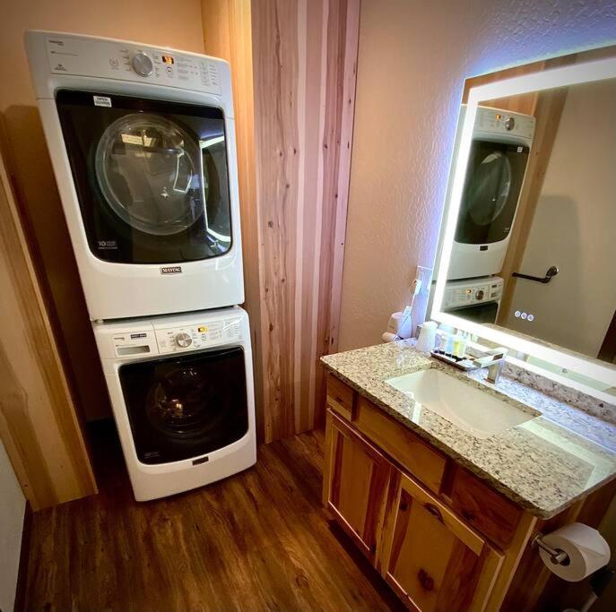 Bear Mountain - Suite 7 Grants Pass Exterior photo